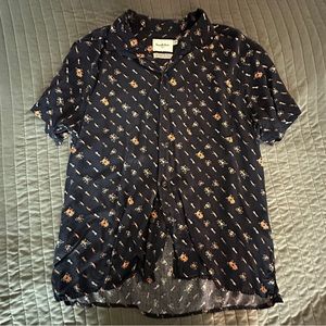 GoodFellow button up shirt - medium